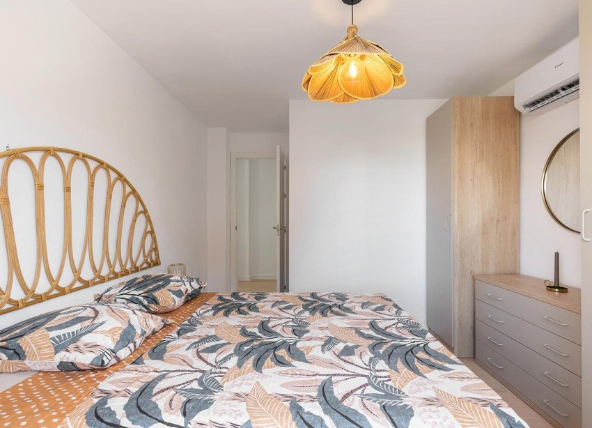 Rynek Wtórny - Apartament - Torrevieja - Playa de los Naufragos