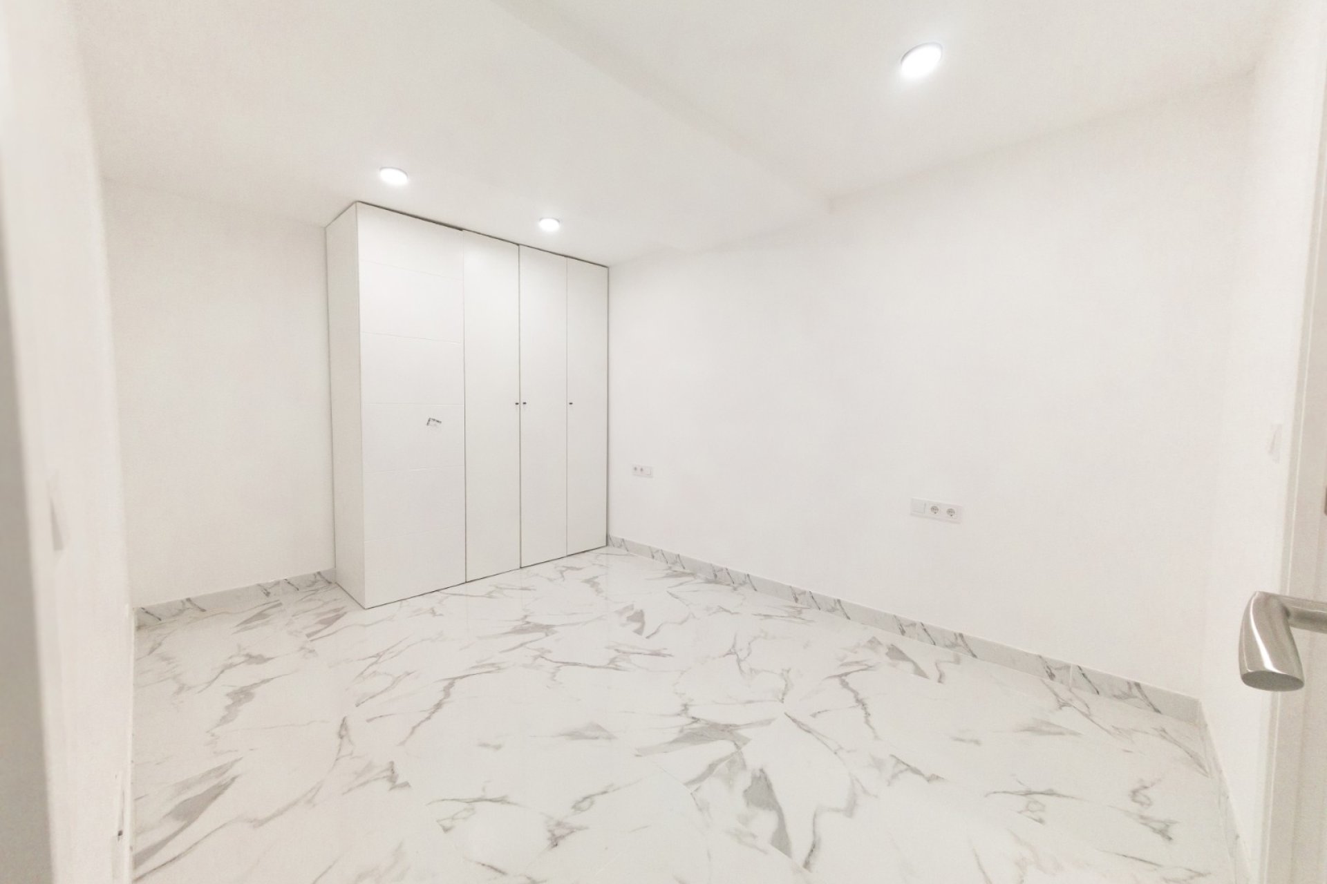 Rynek Wtórny - Apartament - Torrevieja - Playa de los Naufragos