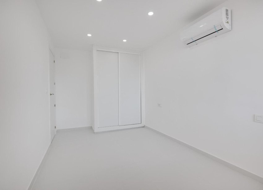 Rynek Wtórny - Apartament - Torrevieja - playa de los naufragos