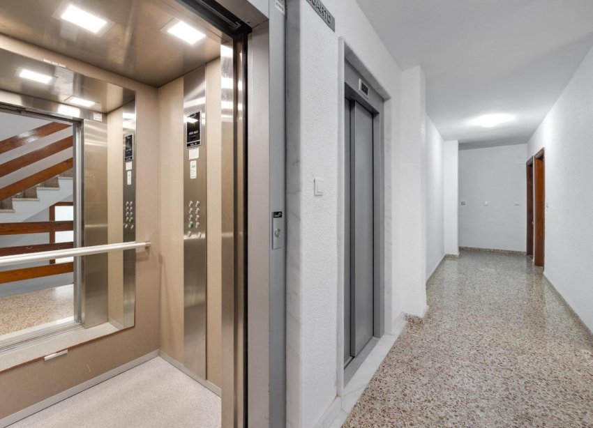 Rynek Wtórny - Apartament - Torrevieja - playa de los naufragos