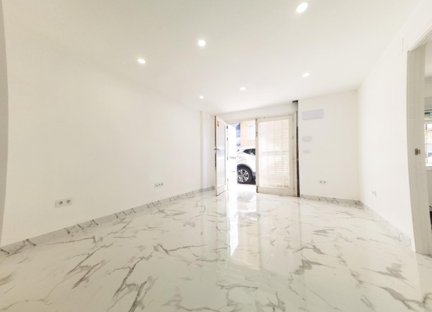 Rynek Wtórny - Apartament - Torrevieja - Playa de los Naufragos