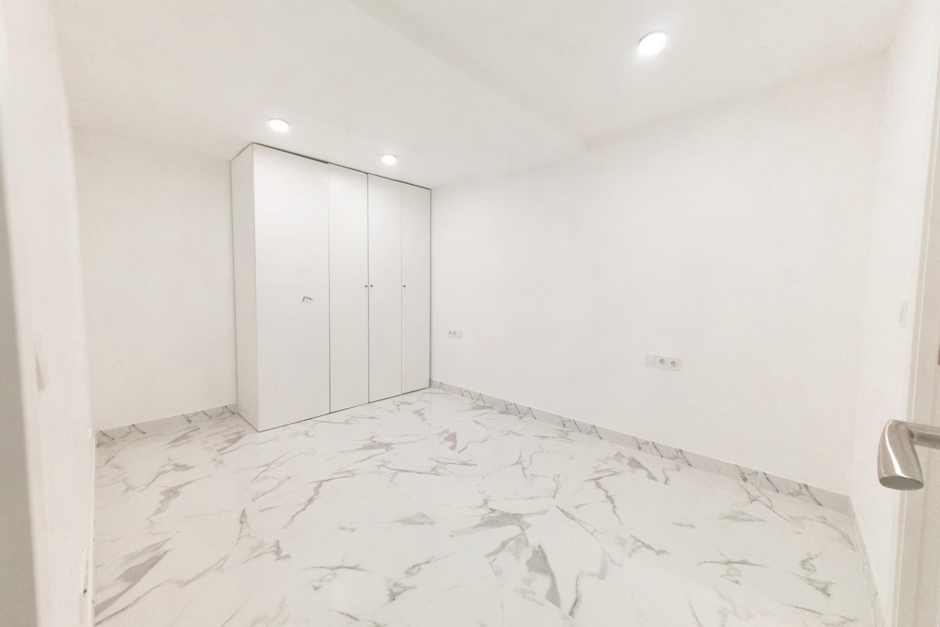 Rynek Wtórny - Apartament - Torrevieja - Playa de los Naufragos