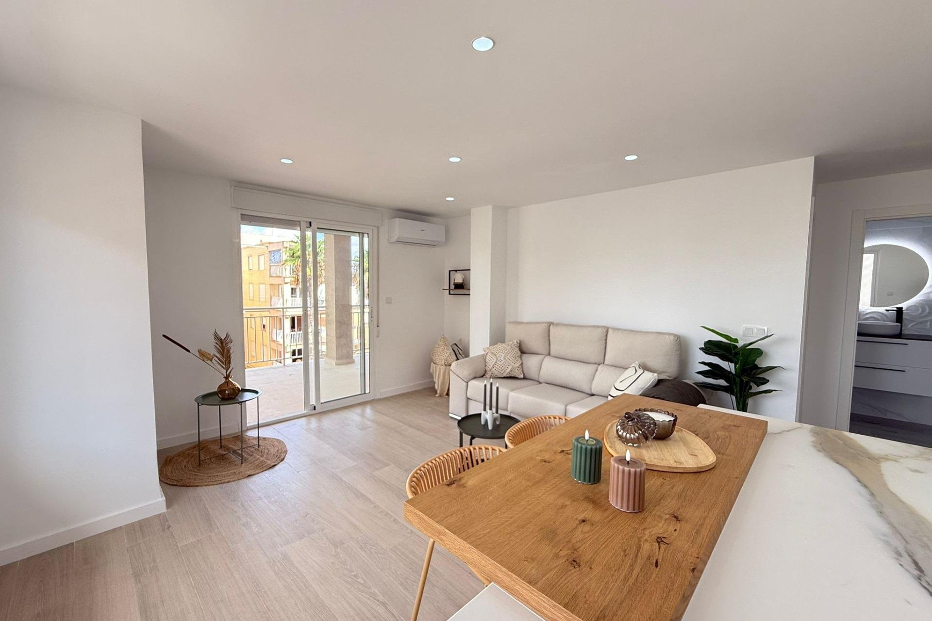 Rynek Wtórny - Apartament - Torrevieja - Playa de los Naufragos