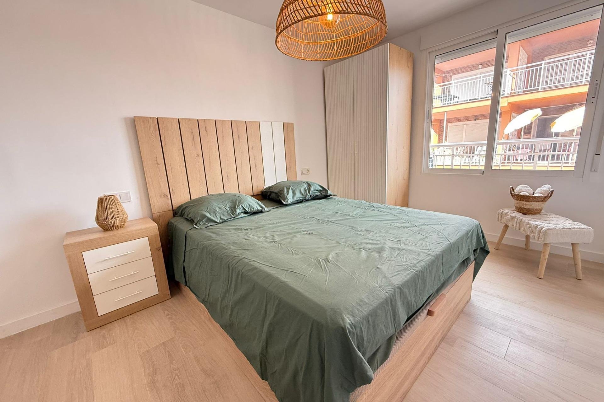 Rynek Wtórny - Apartament - Torrevieja - Playa de los Naufragos