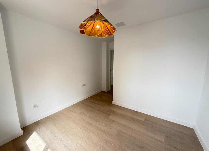 Rynek Wtórny - Apartament - Torrevieja - Playa de los Naufragos