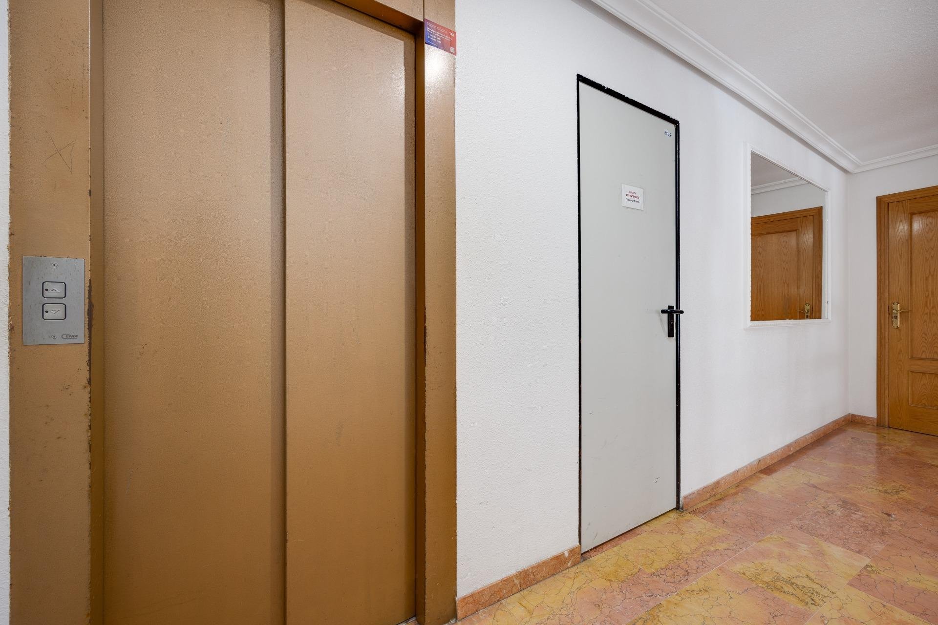 Rynek Wtórny - Apartament - Torrevieja - Playa del cura