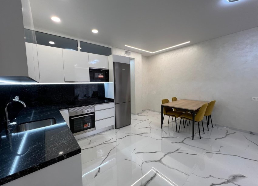 Rynek Wtórny - Apartament - Torrevieja - Playa del cura