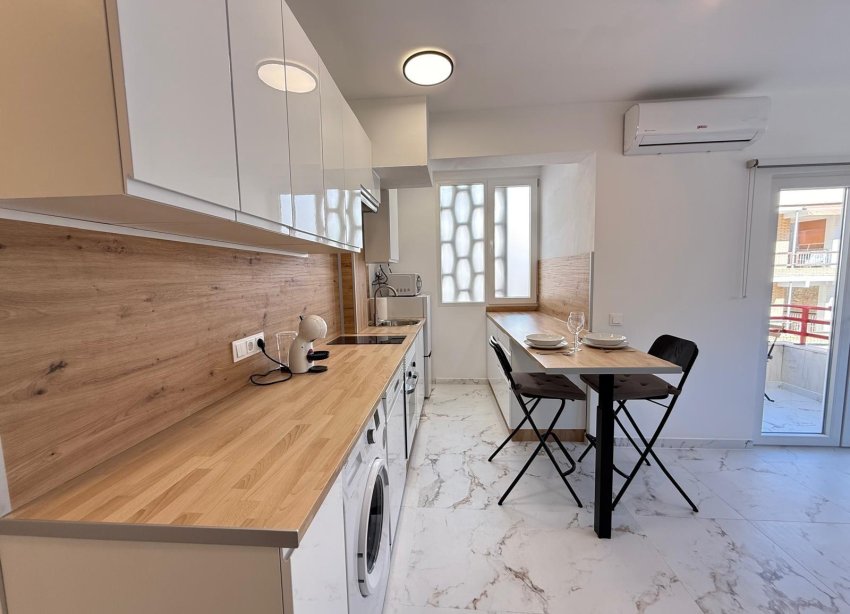 Rynek Wtórny - Apartament - Torrevieja - Playa del cura