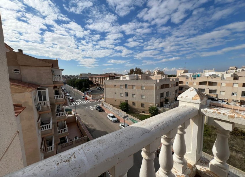 Rynek Wtórny - Apartment - Torrevieja - Estacion de autobuses