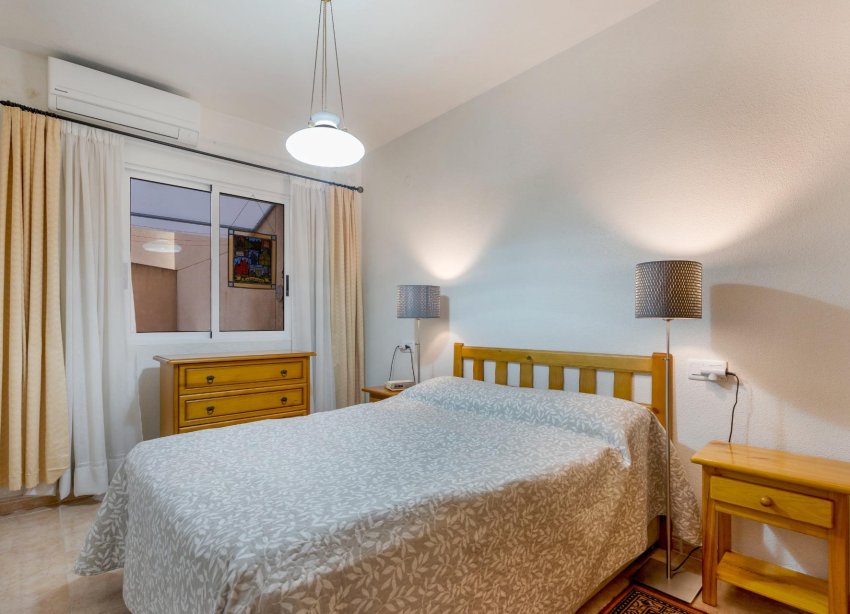 Rynek Wtórny - Apartment - Torrevieja - Parque las naciones