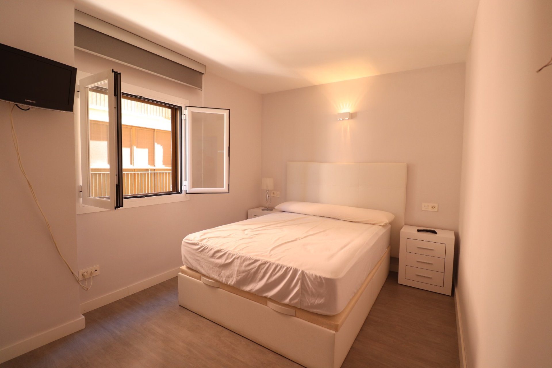 Rynek Wtórny - Apartment - Torrevieja - Playa del Cura