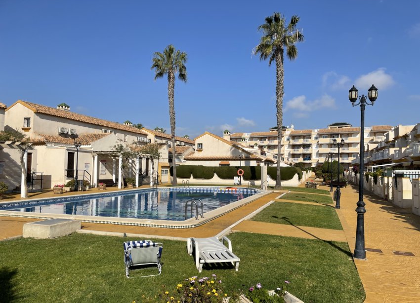 Rynek Wtórny - Bungalow / Domek parterowy - Orihuela Costa - Cabo Roig