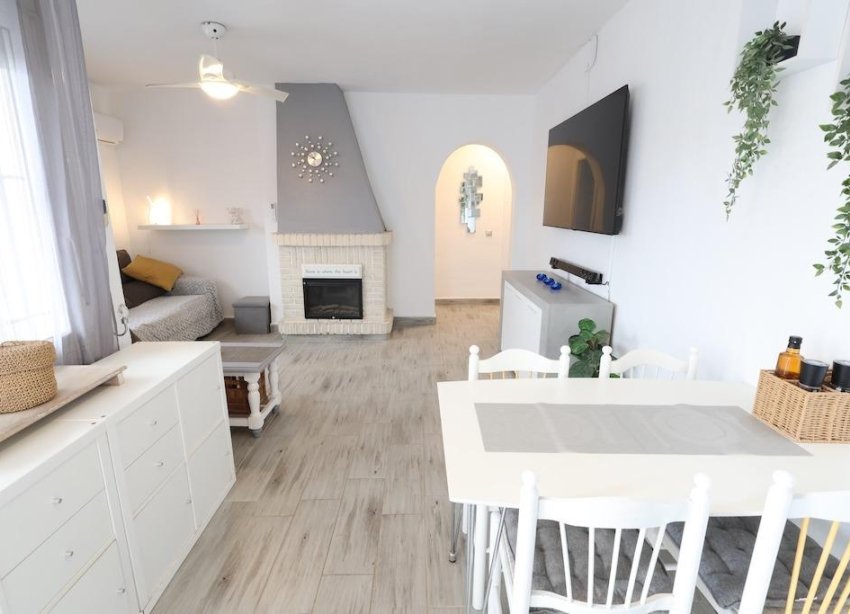 Rynek Wtórny - Bungalow / Domek parterowy - Orihuela Costa - La Regia