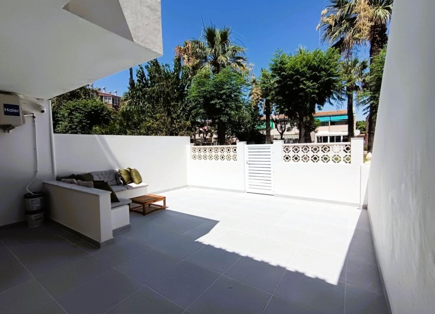Rynek Wtórny - Bungalow / Domek parterowy - Orihuela Costa - La Regia