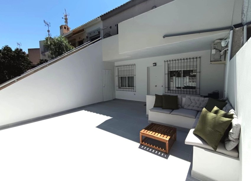 Rynek Wtórny - Bungalow / Domek parterowy - Orihuela Costa - La Regia