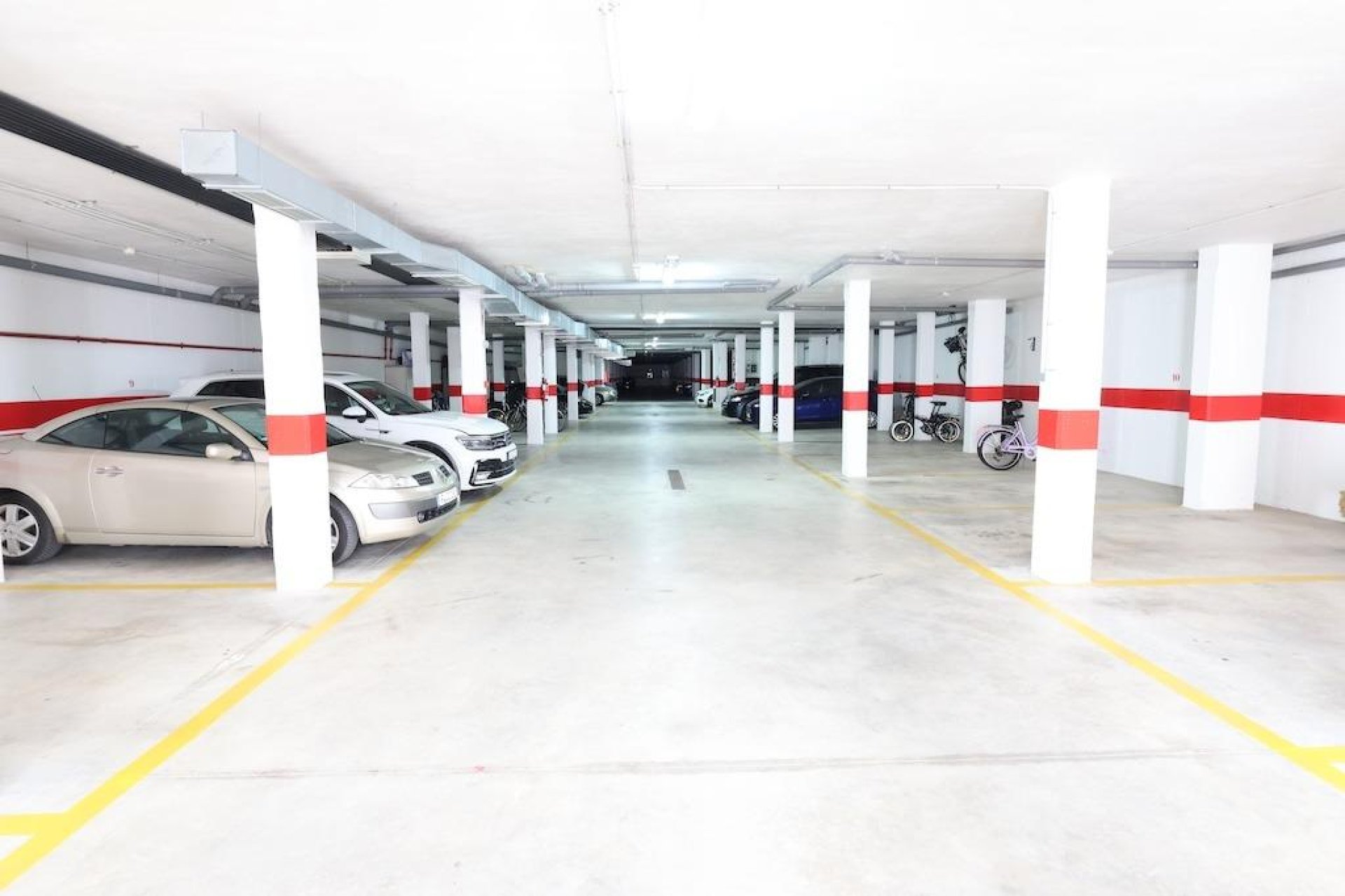 Rynek Wtórny - Bungalow / Domek parterowy - Orihuela Costa - La Zenia