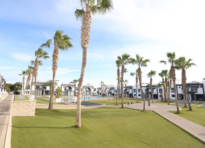 Rynek Wtórny - Bungalow / Domek parterowy - Orihuela Costa - La Zenia