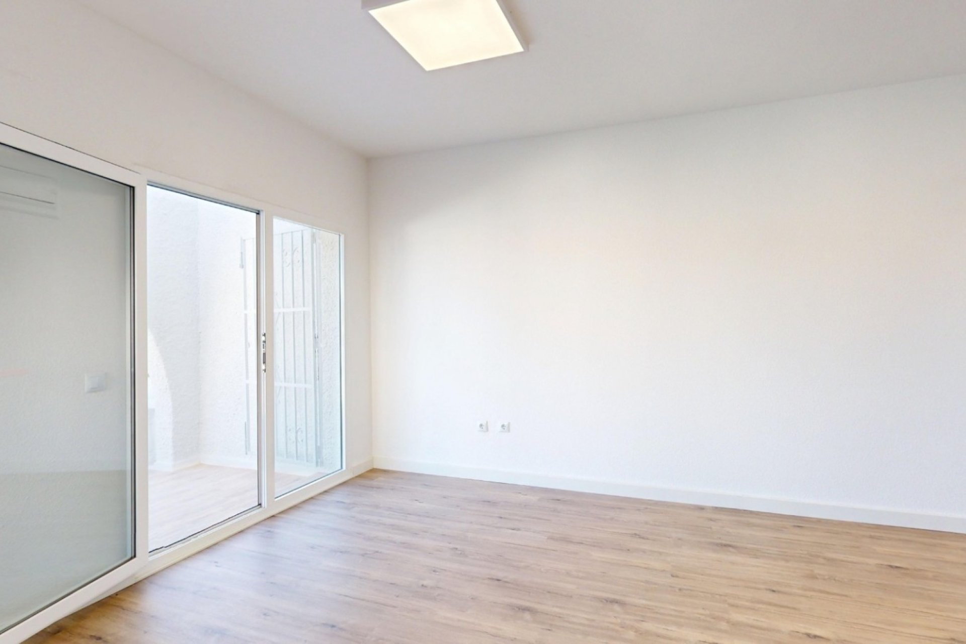 Rynek Wtórny - Bungalow / Domek parterowy - Orihuela Costa - Las Filipinas