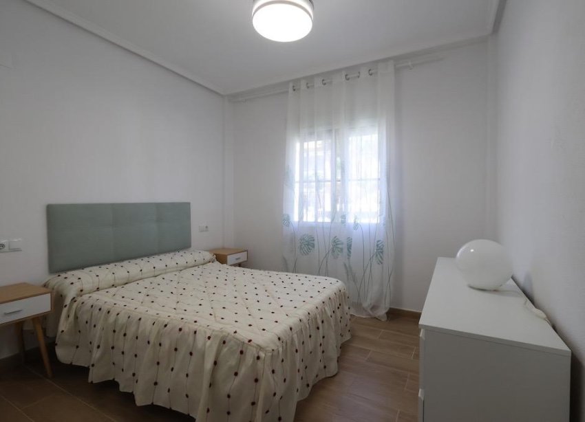 Rynek Wtórny - Bungalow / Domek parterowy - Orihuela Costa - Las Filipinas
