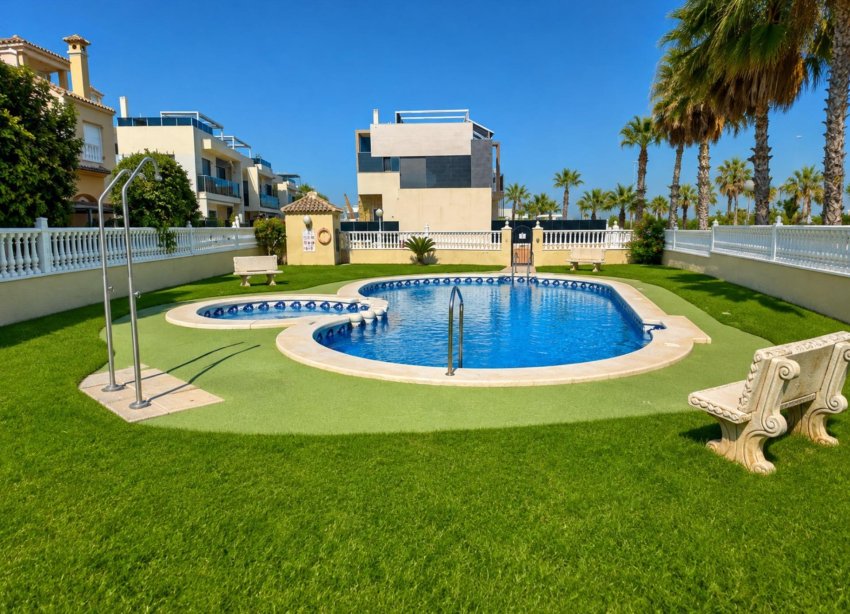 Rynek Wtórny - Bungalow / Domek parterowy - Orihuela Costa - Lomas de Cabo Roig