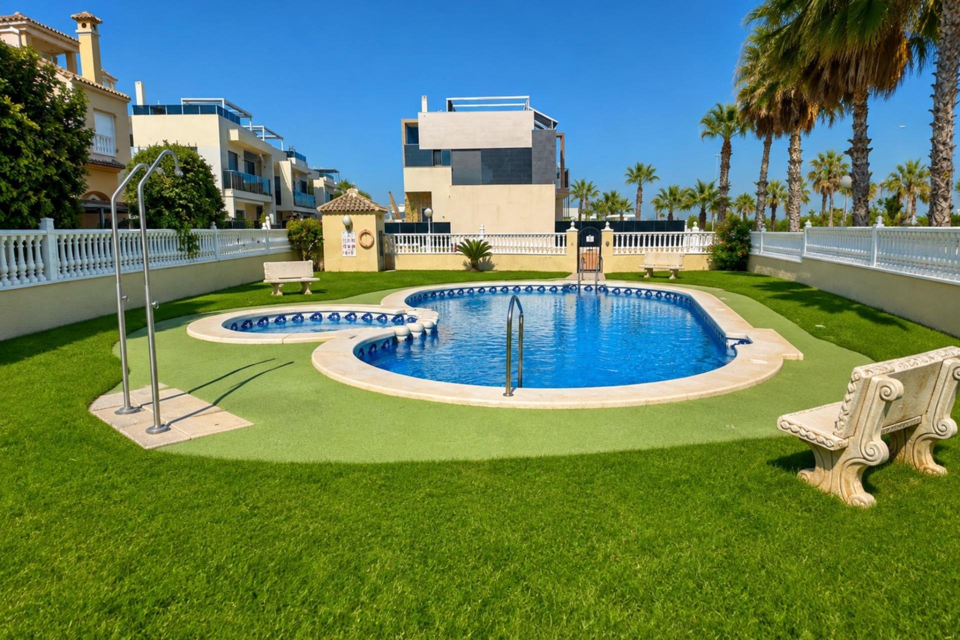 Rynek Wtórny - Bungalow / Domek parterowy - Orihuela Costa - Lomas de Cabo Roig