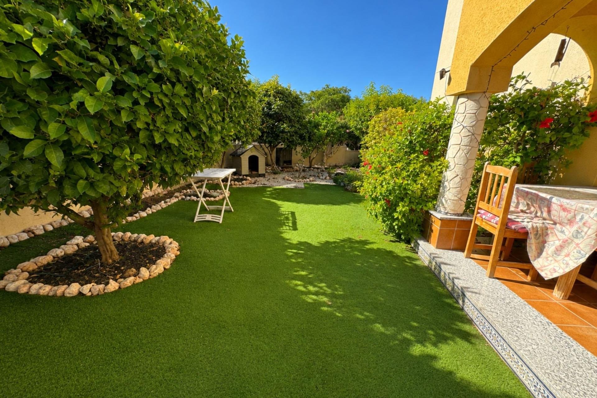 Rynek Wtórny - Bungalow / Domek parterowy - Orihuela Costa - Lomas de Cabo Roig
