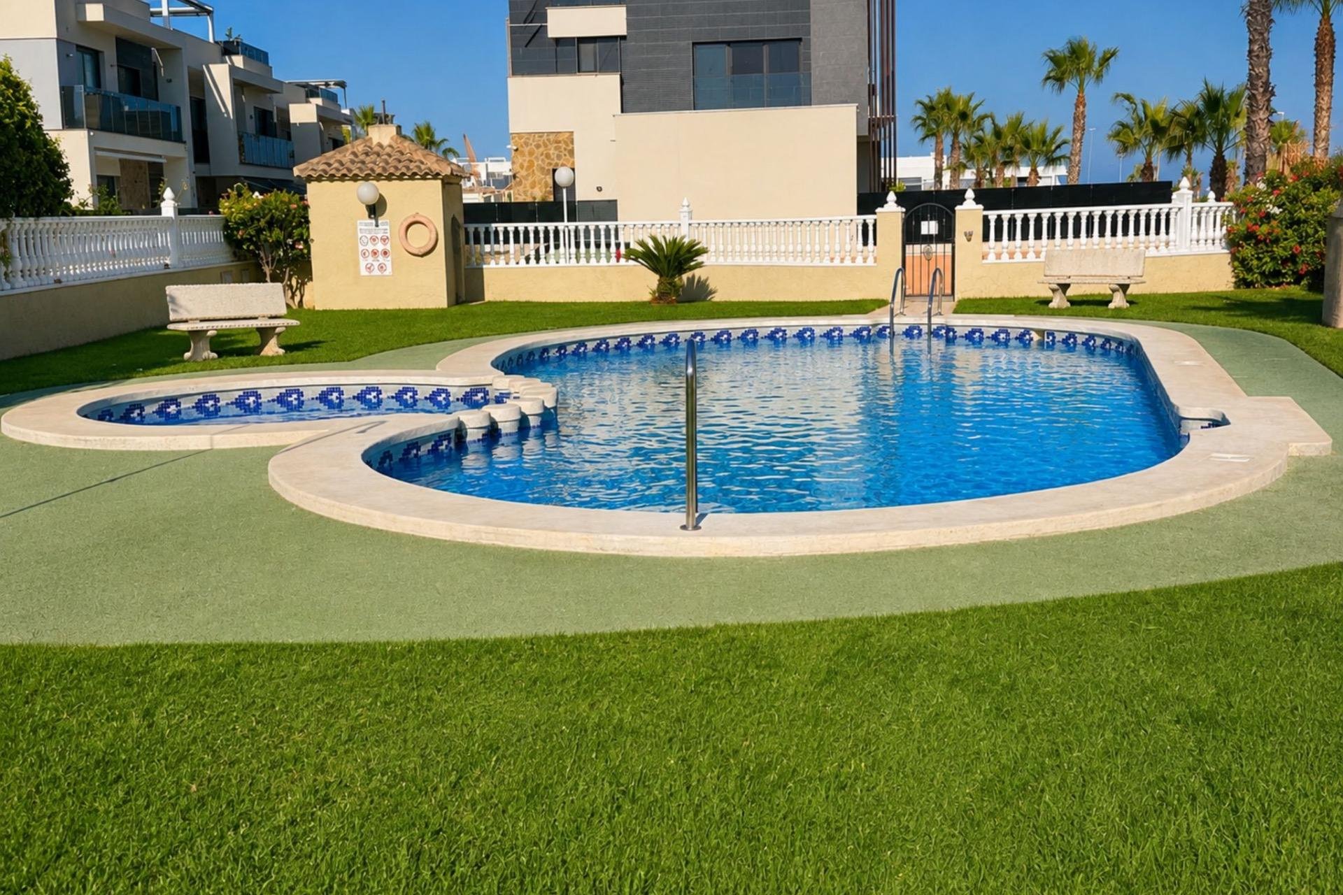 Rynek Wtórny - Bungalow / Domek parterowy - Orihuela Costa - Lomas de Cabo Roig