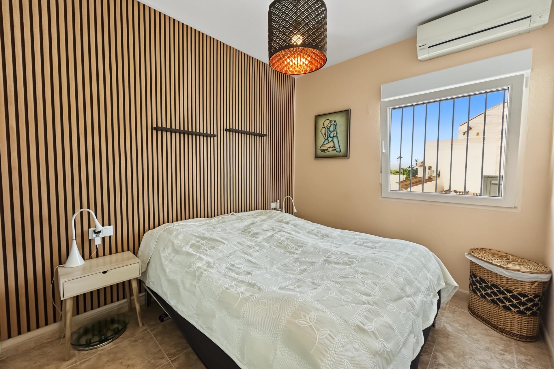Rynek Wtórny - Bungalow / Domek parterowy - Orihuela Costa - Lomas de Don Juan