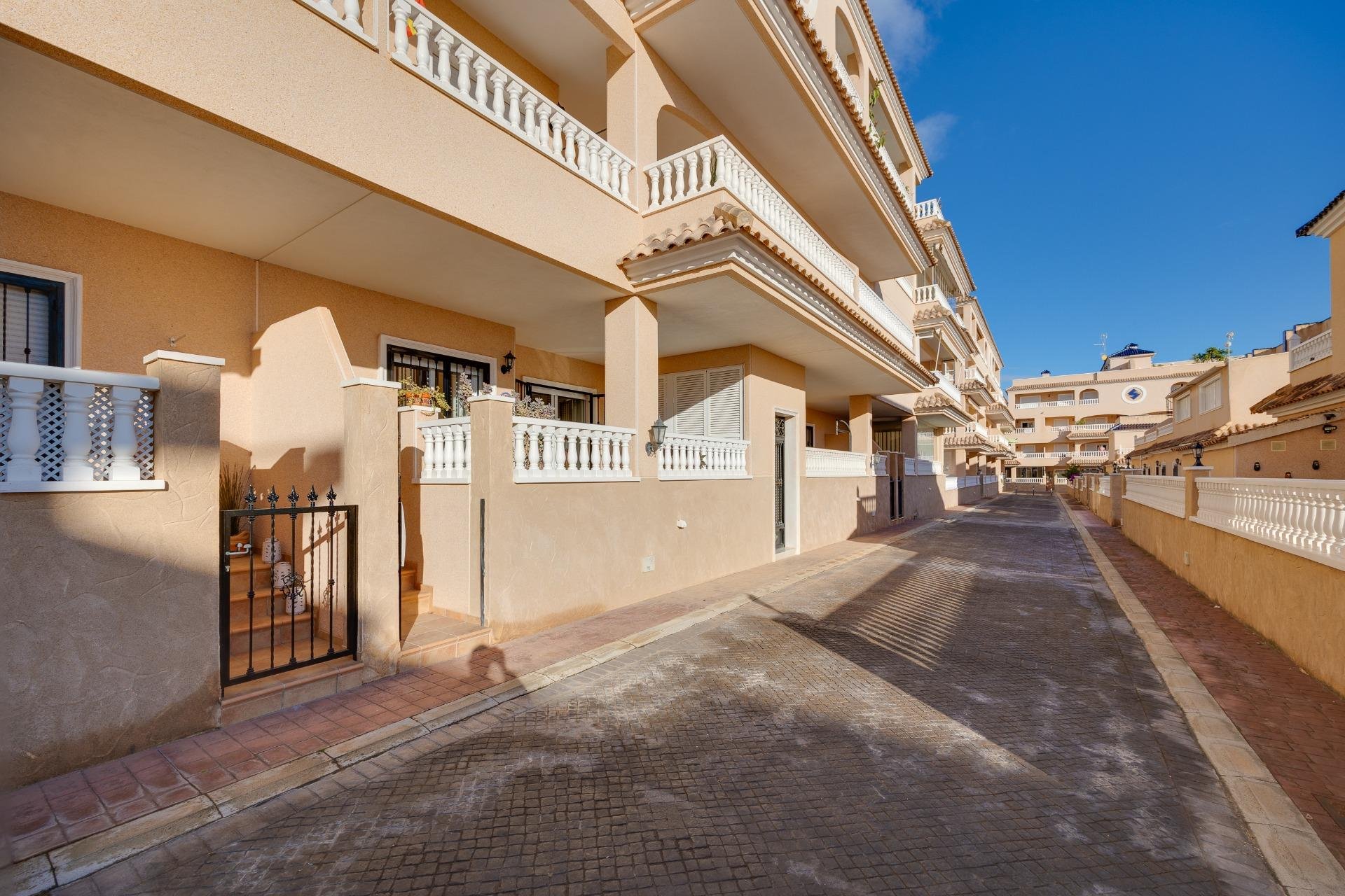 Rynek Wtórny - Bungalow / Domek parterowy - Orihuela Costa - Los Dolses