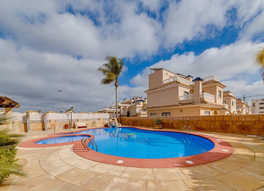 Rynek Wtórny - Bungalow / Domek parterowy - Orihuela Costa - Los Dolses