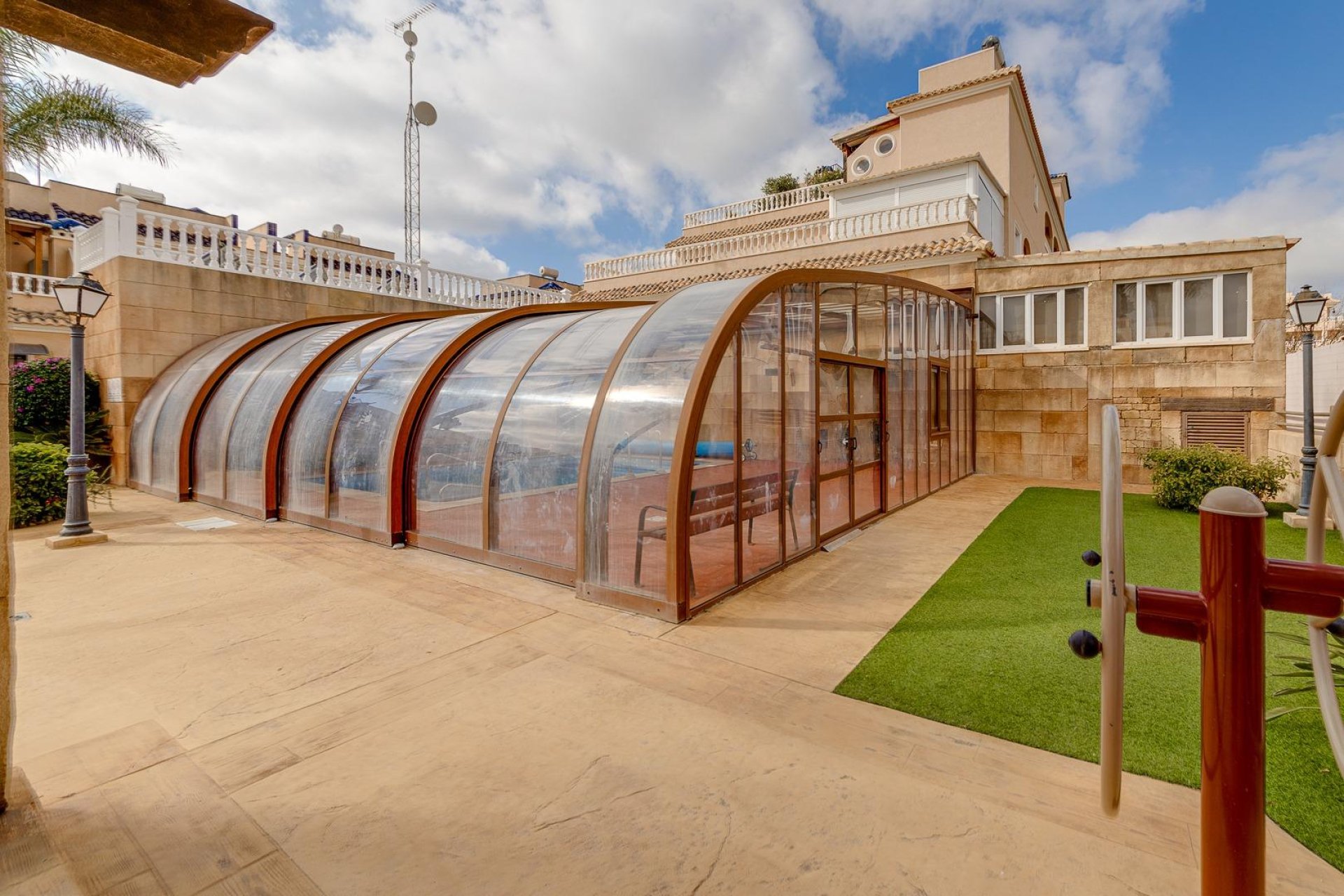 Rynek Wtórny - Bungalow / Domek parterowy - Orihuela Costa - Los Dolses