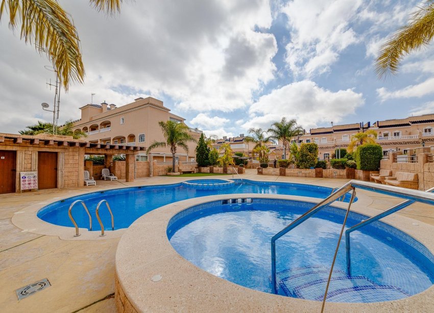 Rynek Wtórny - Bungalow / Domek parterowy - Orihuela Costa - Los Dolses
