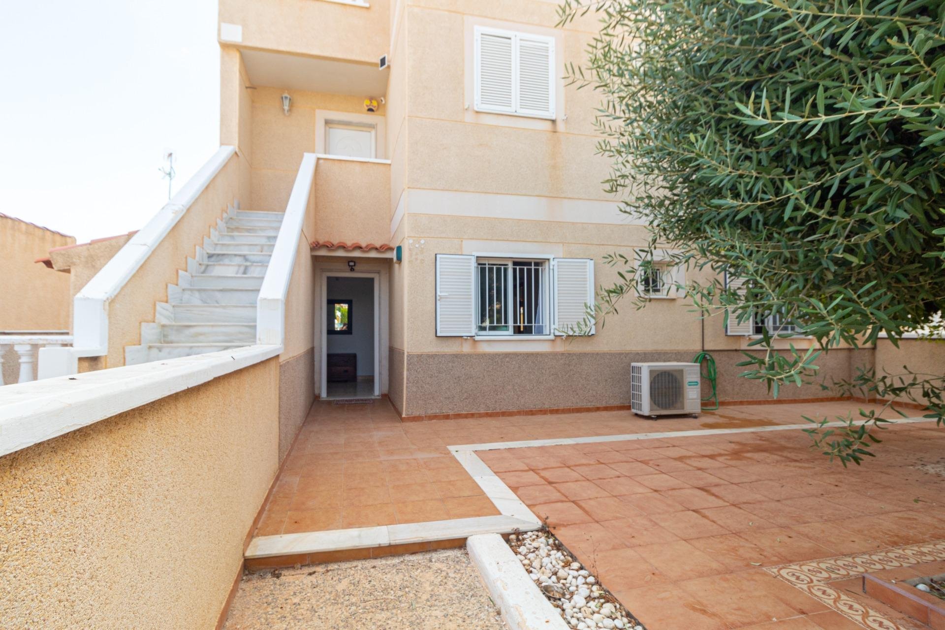 Rynek Wtórny - Bungalow / Domek parterowy - Orihuela Costa - Punta Prima