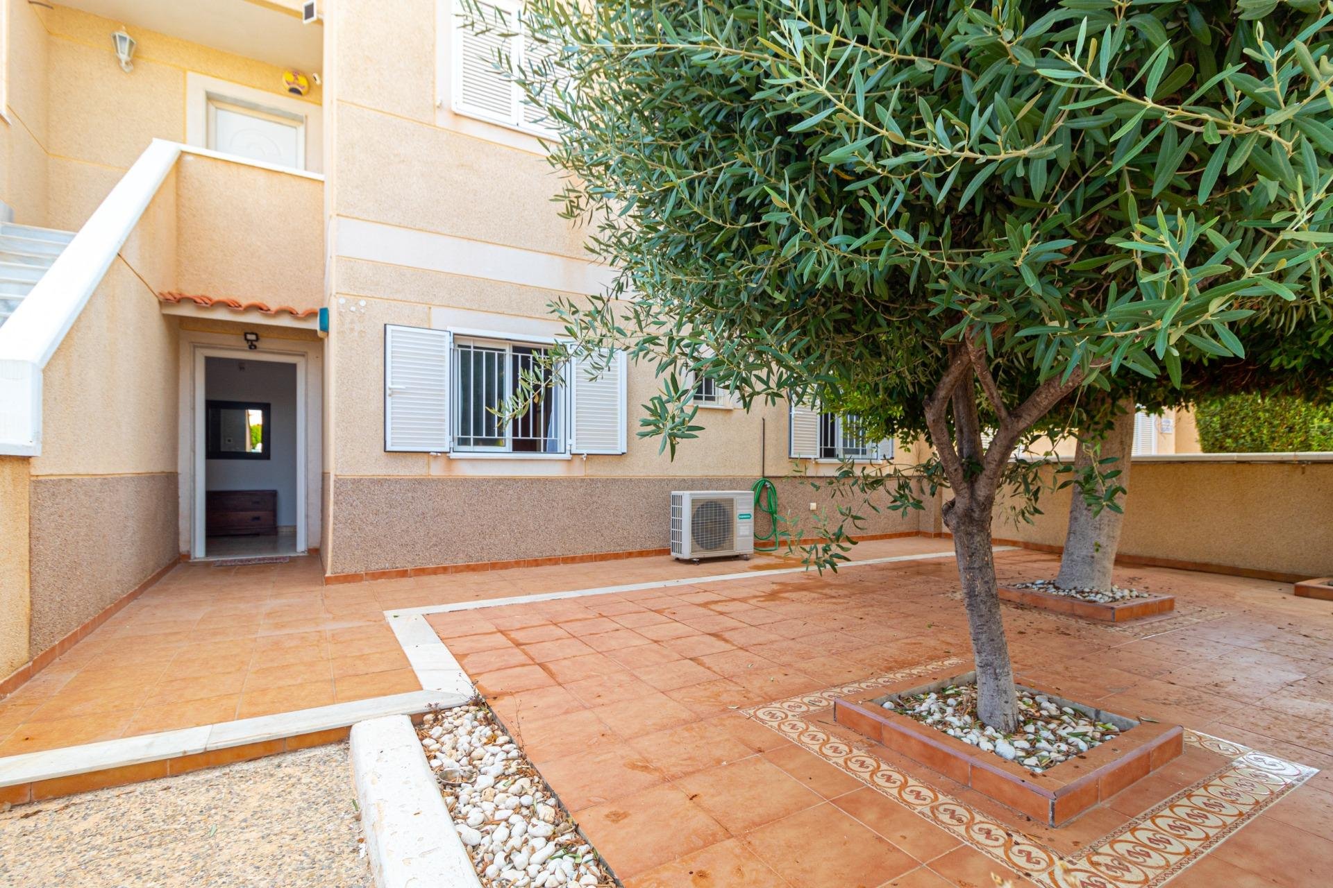 Rynek Wtórny - Bungalow / Domek parterowy - Orihuela Costa - Punta Prima