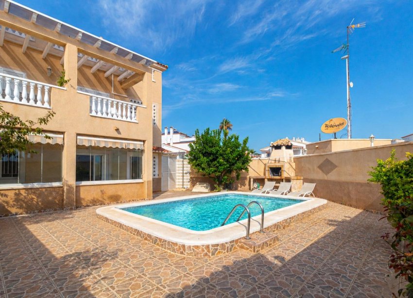 Rynek Wtórny - Bungalow / Domek parterowy - Orihuela Costa - Punta Prima