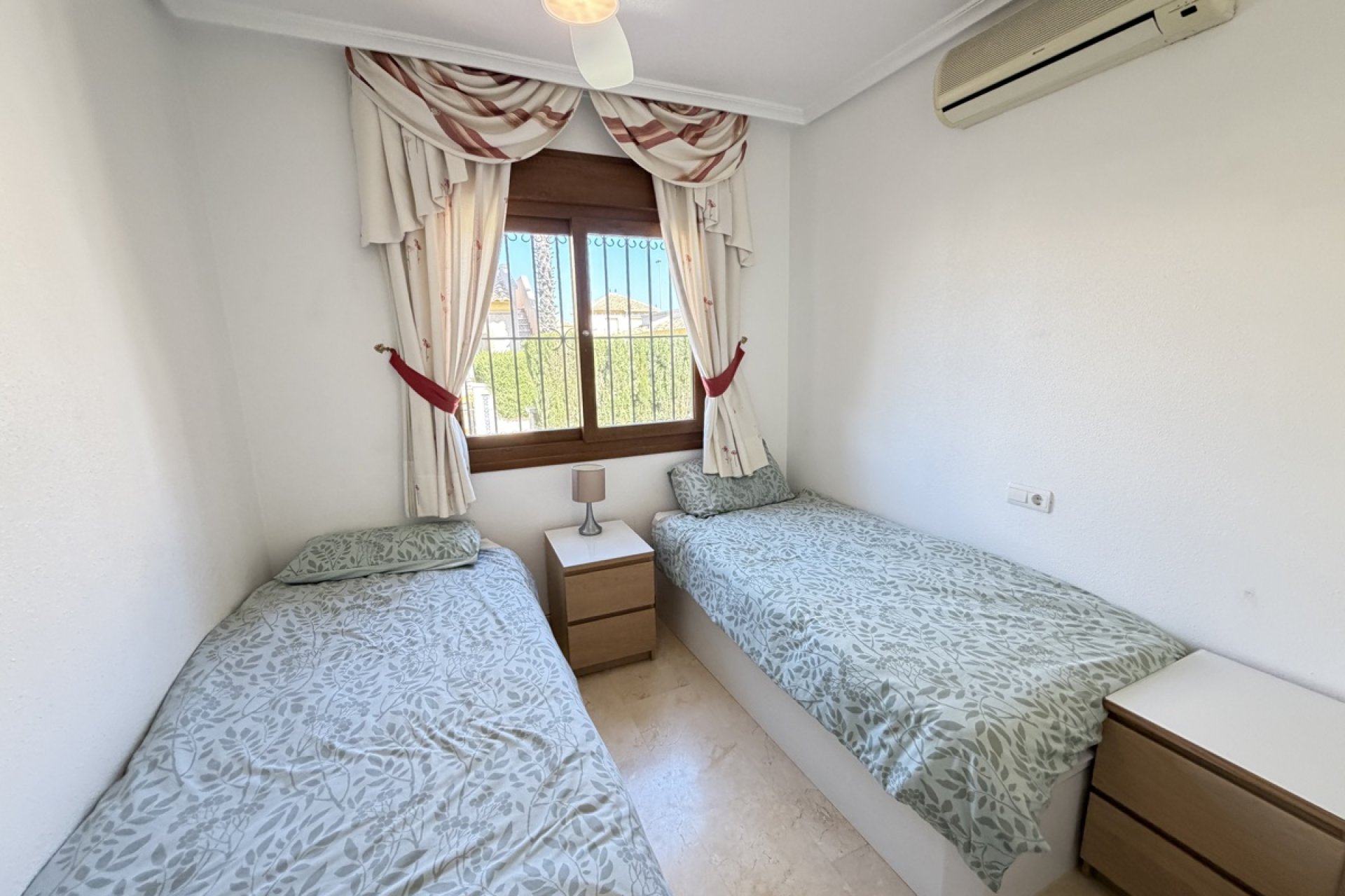 Rynek Wtórny - Bungalow / Domek parterowy - Orihuela Costa - Villamartin