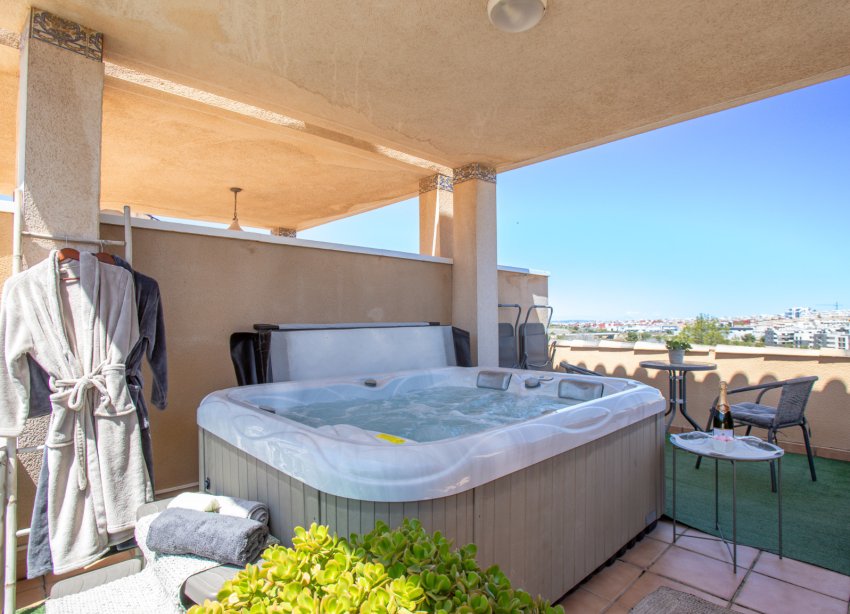 Rynek Wtórny - Bungalow / Domek parterowy - Orihuela Costa - Villamartín
