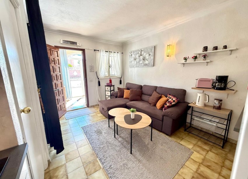 Rynek Wtórny - Bungalow / Domek parterowy - Torrevieja - La Siesta - El Salado - Torreta