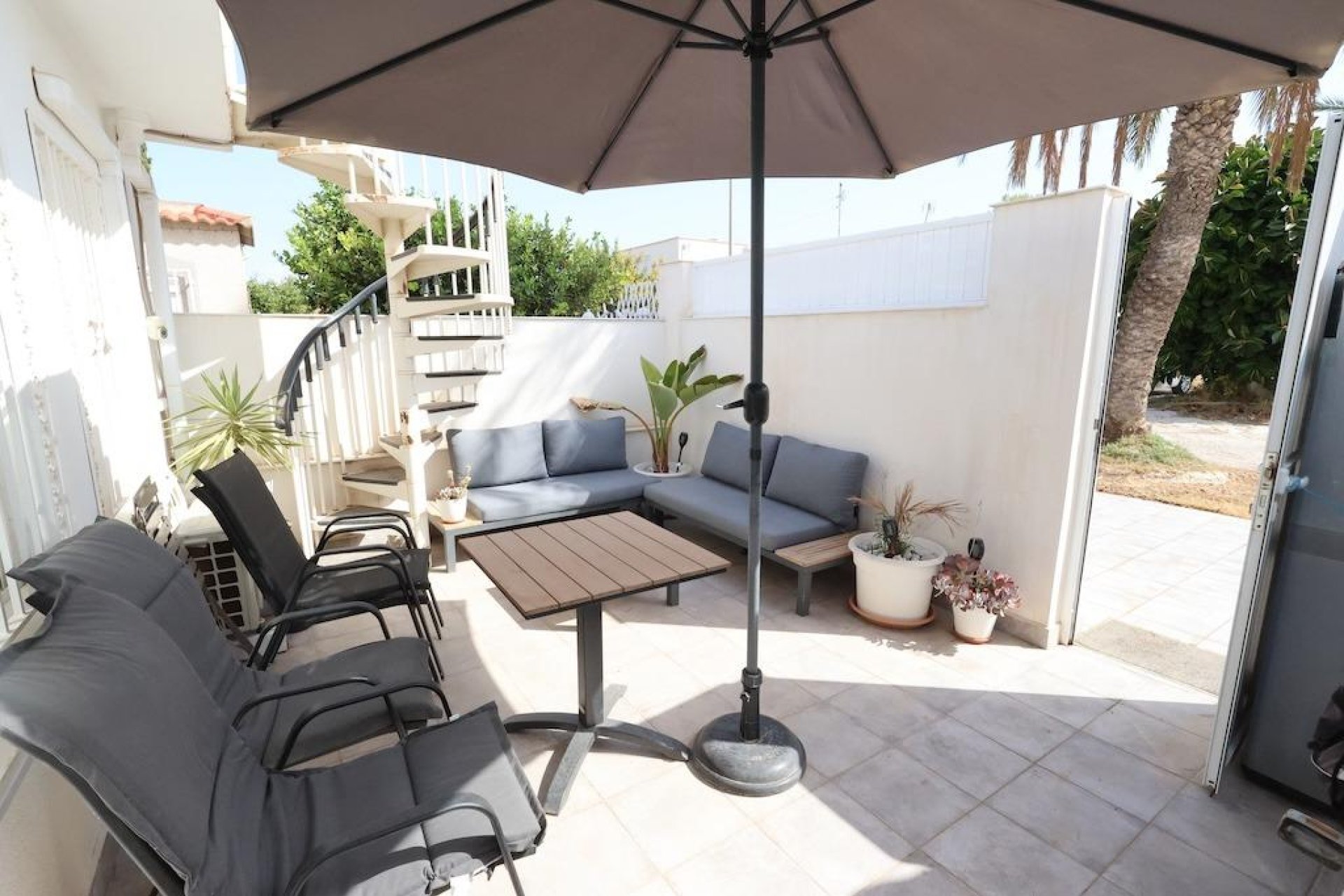 Rynek Wtórny - Bungalow / Domek parterowy - Torrevieja - La Siesta