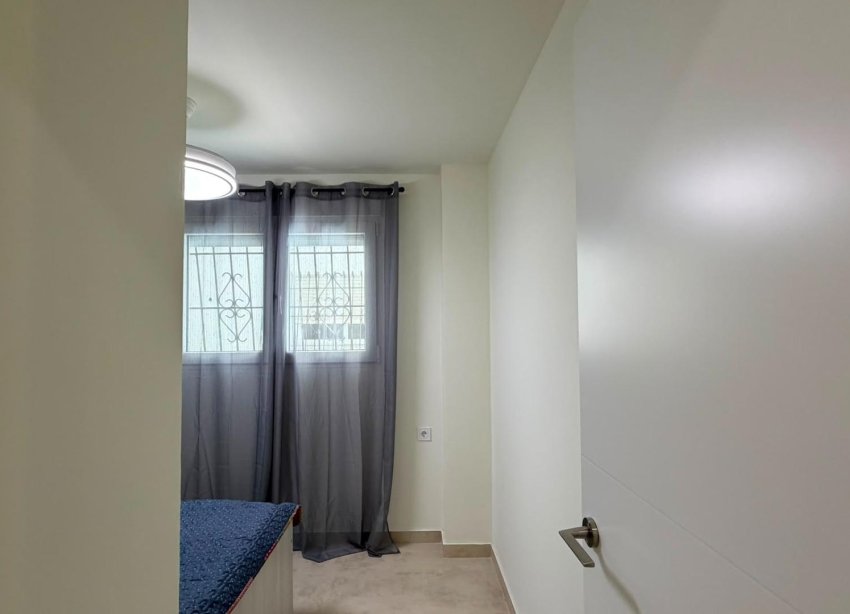Rynek Wtórny - Bungalow / Domek parterowy - Torrevieja - La Veleta