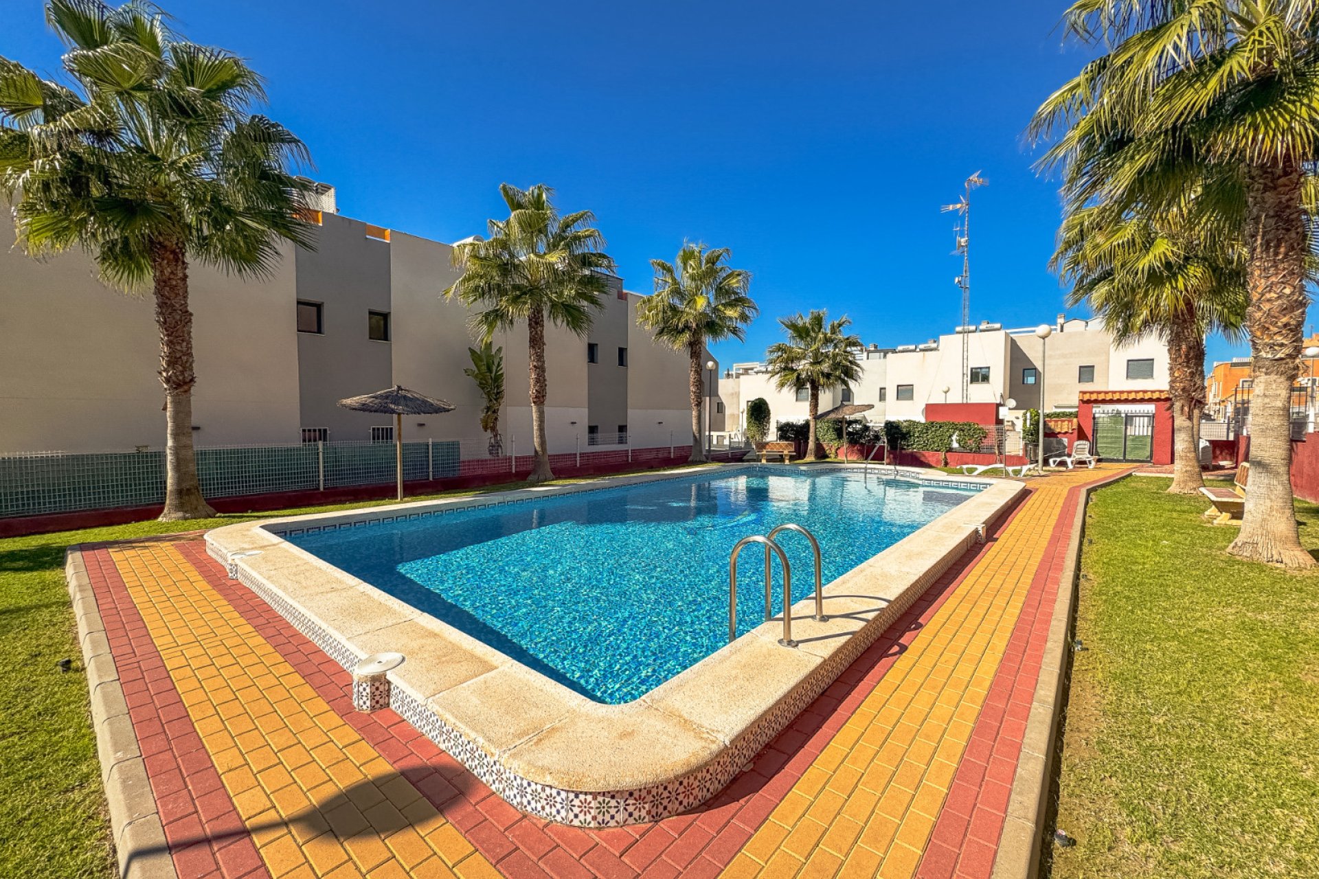 Rynek Wtórny - Bungalow / Domek parterowy - Torrevieja - Los Altos