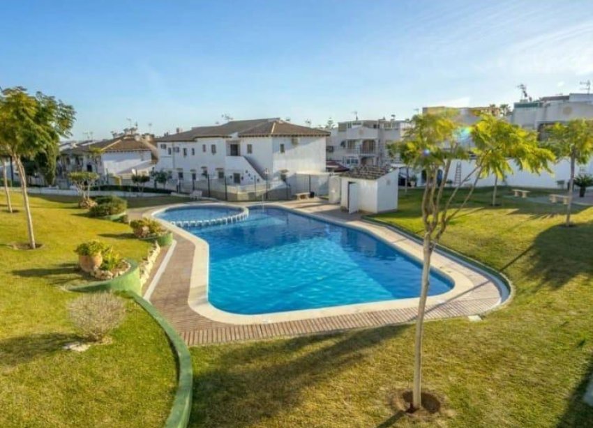 Rynek Wtórny - Bungalow / Domek parterowy - Torrevieja - Los Balcones