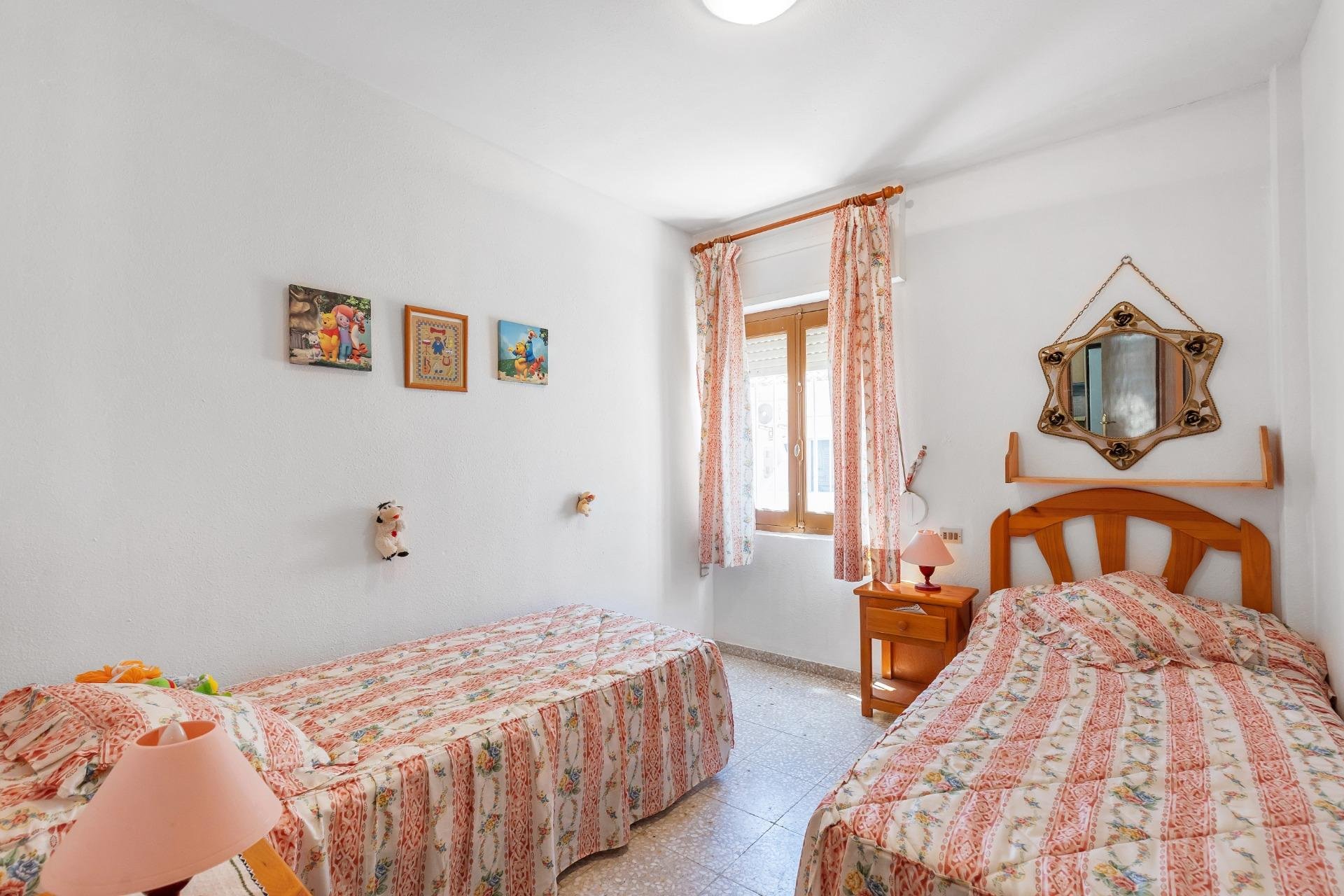 Rynek Wtórny - Bungalow / Domek parterowy - Torrevieja - Los Europeos