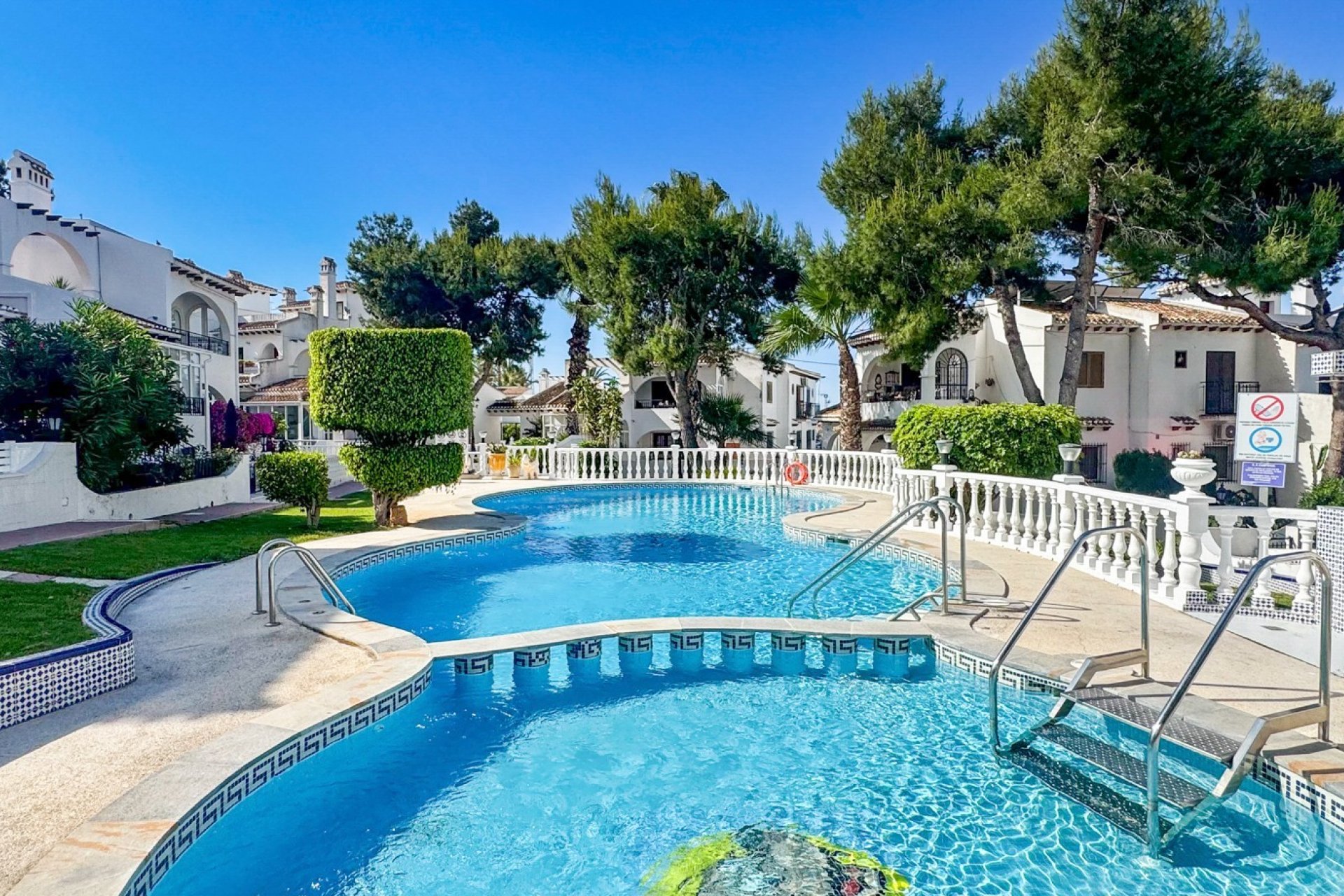 Rynek Wtórny - Bungalow / Domek parterowy - Torrevieja - Nueva Torrevieja