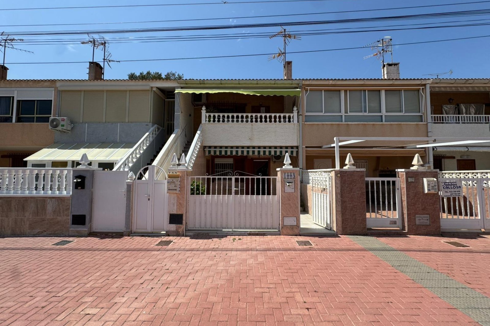 Rynek Wtórny - Bungalow / Domek parterowy - Torrevieja - Playa de los Naufragos