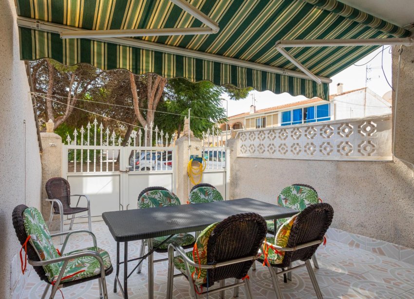 Rynek Wtórny - Bungalow / Domek parterowy - Torrevieja - Playa de los Naufragos