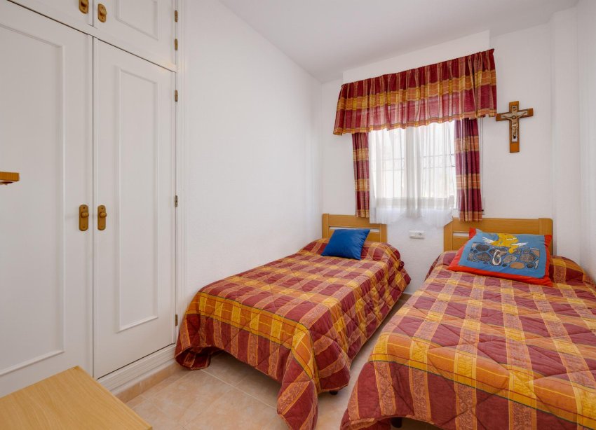 Rynek Wtórny - Bungalow / Domek parterowy - Torrevieja - Playa de los Naufragos