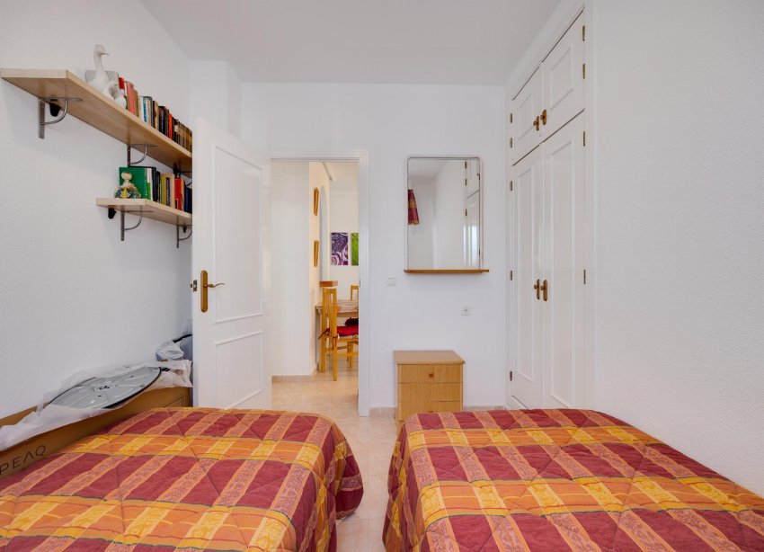 Rynek Wtórny - Bungalow / Domek parterowy - Torrevieja - Playa de los Naufragos