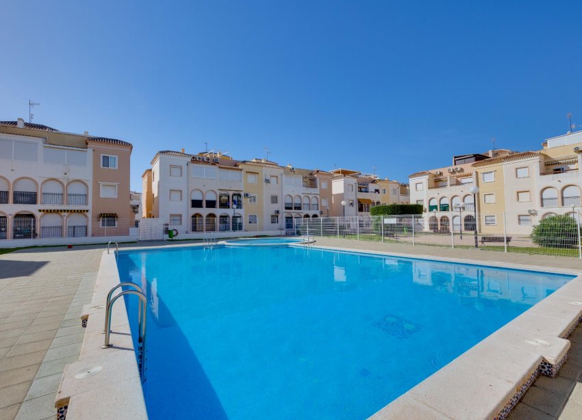 Rynek Wtórny - Bungalow / Domek parterowy - Torrevieja - Playa de los Naufragos
