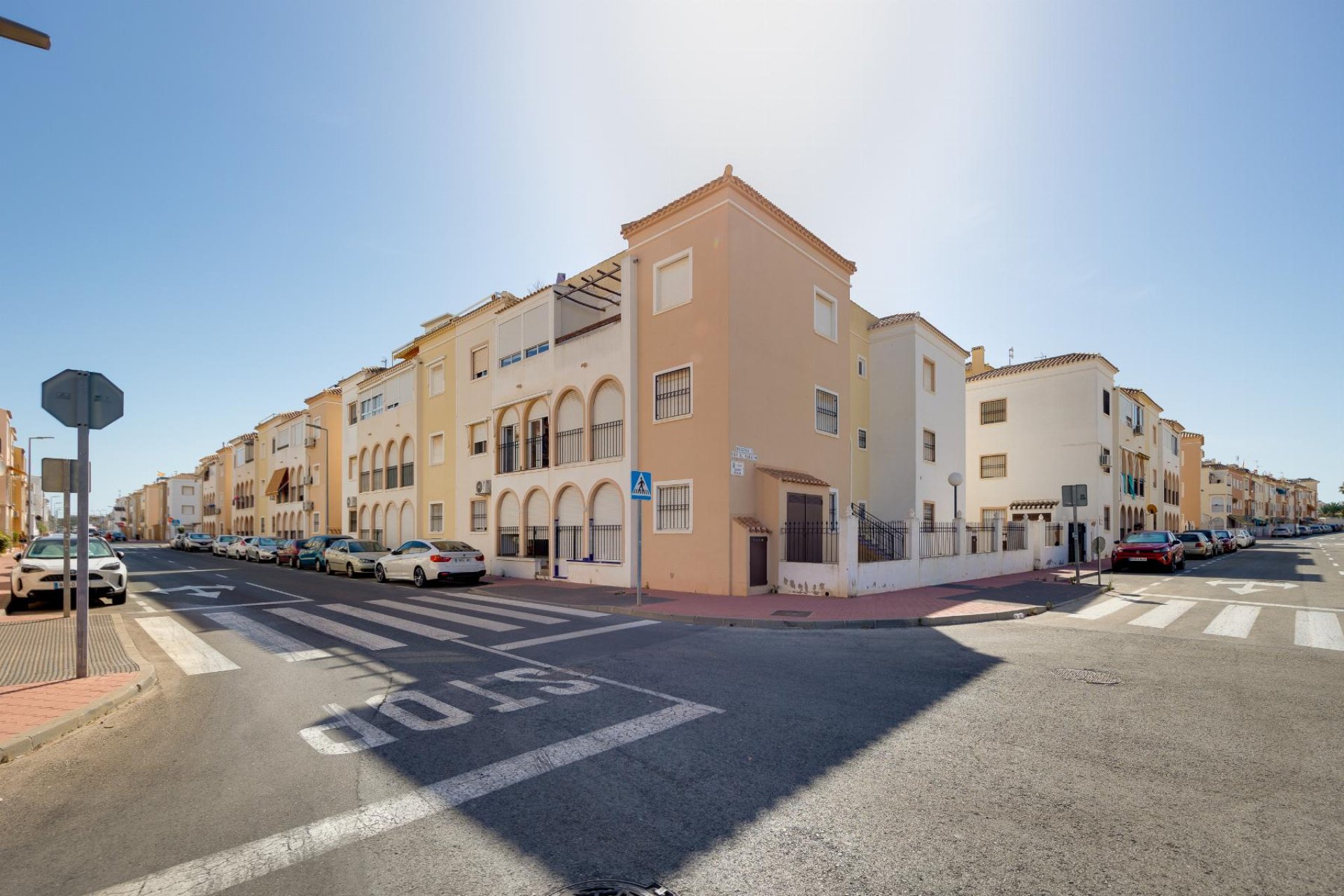 Rynek Wtórny - Bungalow / Domek parterowy - Torrevieja - Playa de los Naufragos